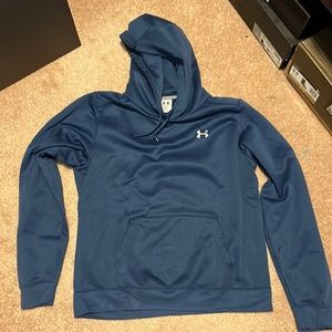 Under armor hoodie size L